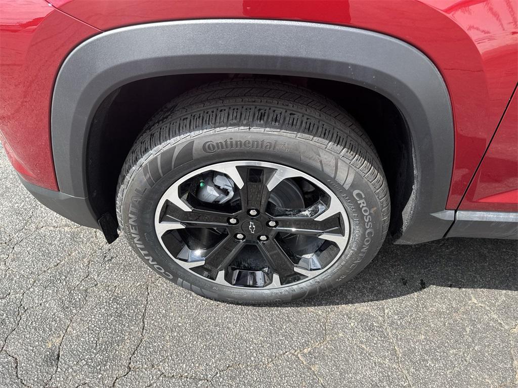 new 2026 Chevrolet Equinox car, priced at $30,271