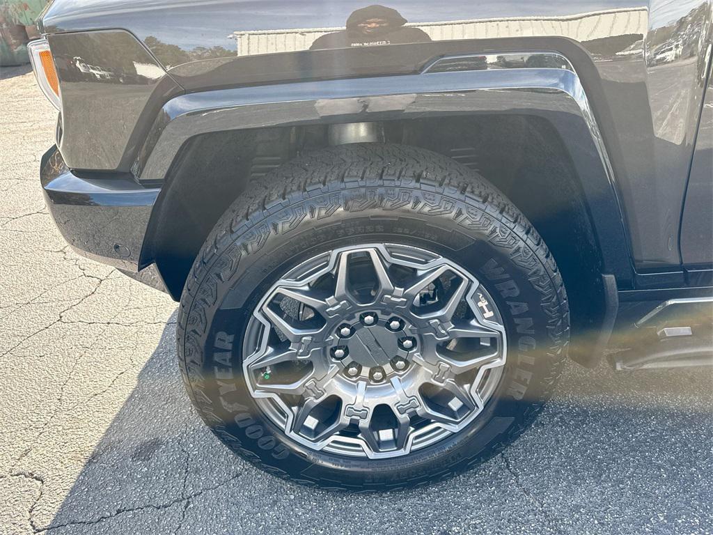 used 2024 GMC HUMMER EV Pickup car, priced at $72,922