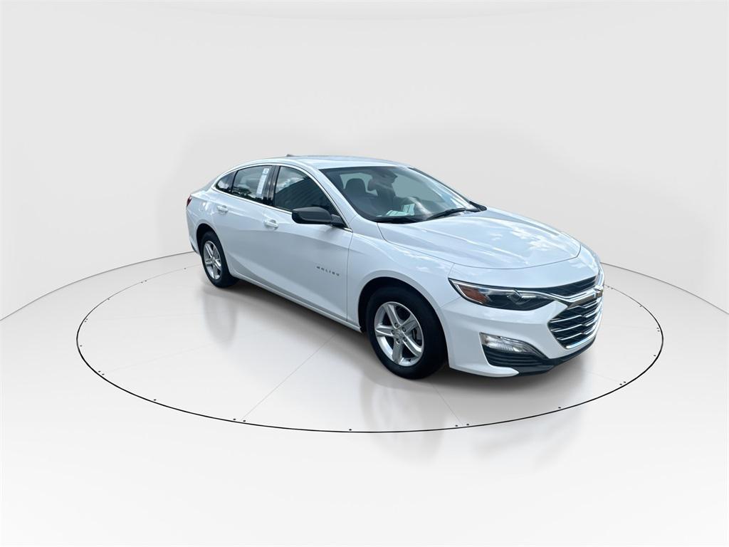 new 2024 Chevrolet Malibu car, priced at $25,795