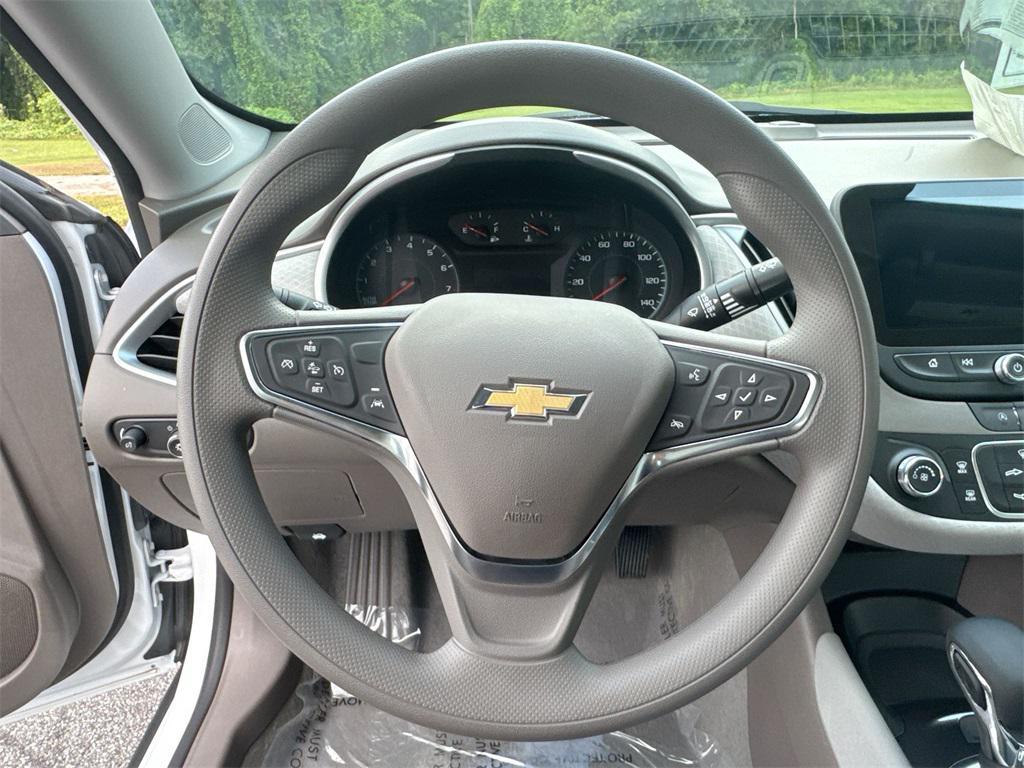 new 2024 Chevrolet Malibu car, priced at $25,795