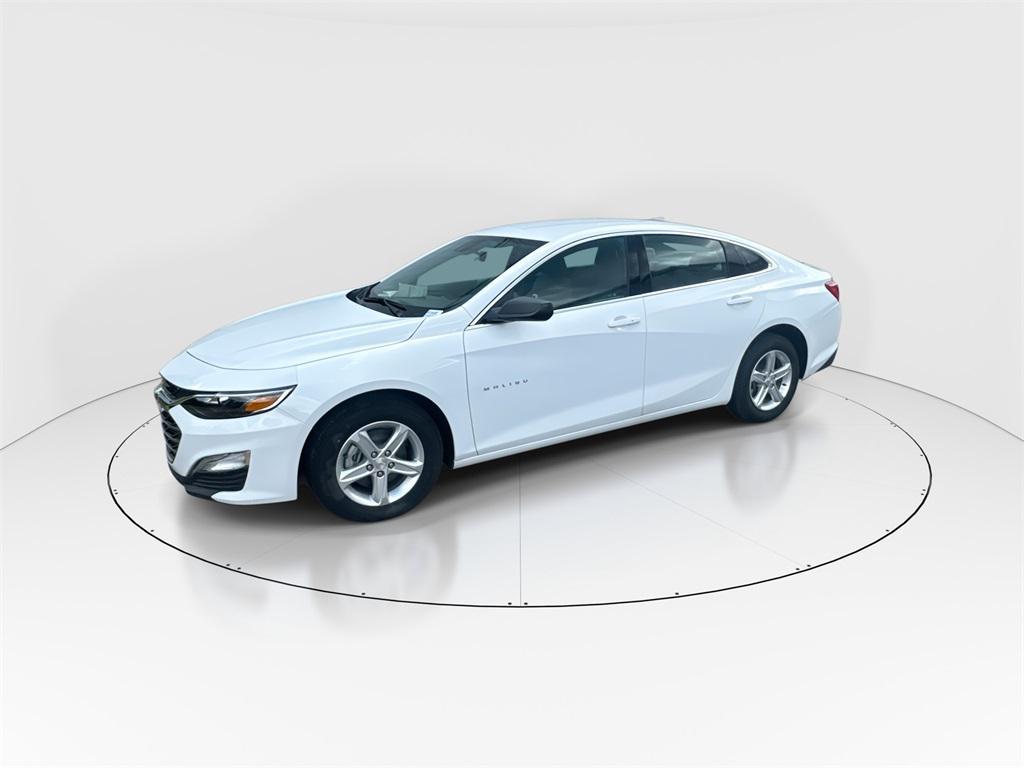 new 2024 Chevrolet Malibu car, priced at $25,795