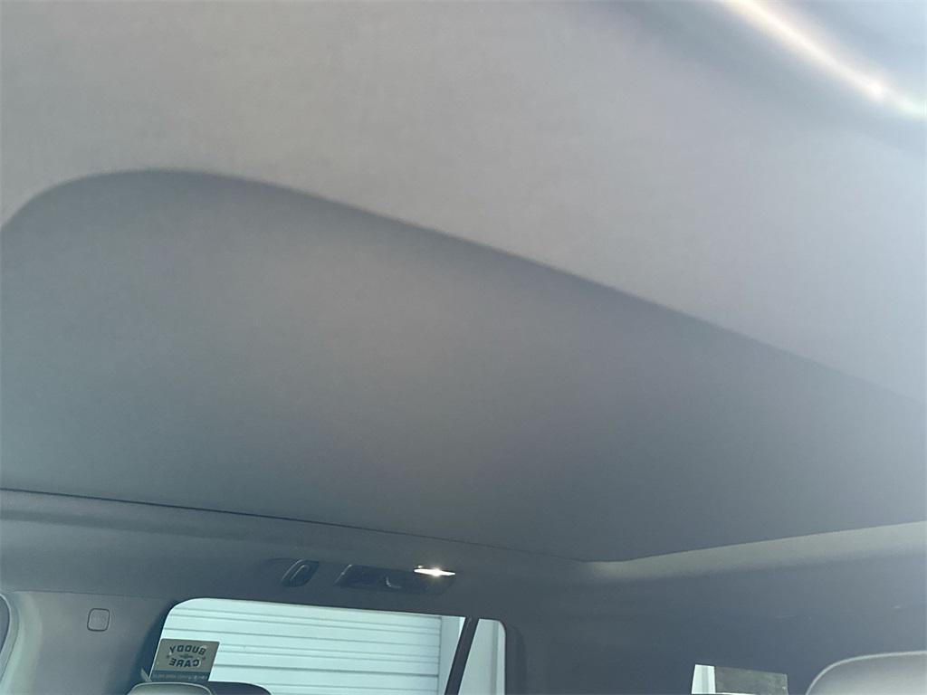 used 2022 Chevrolet Tahoe car, priced at $42,972