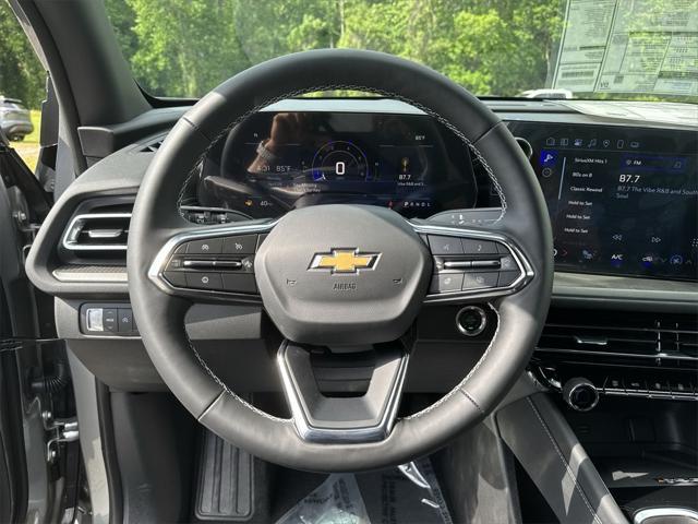 new 2025 Chevrolet Traverse car, priced at $42,345