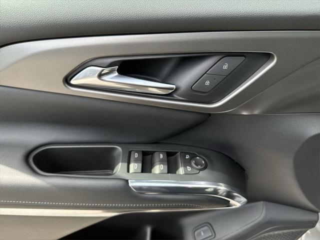 new 2025 Chevrolet Traverse car, priced at $42,345