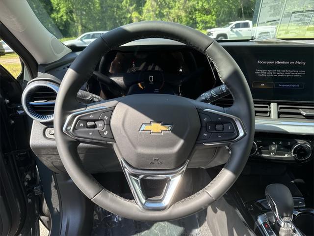 new 2025 Chevrolet Trax car, priced at $25,128