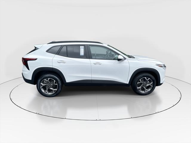 new 2025 Chevrolet Trax car, priced at $24,392