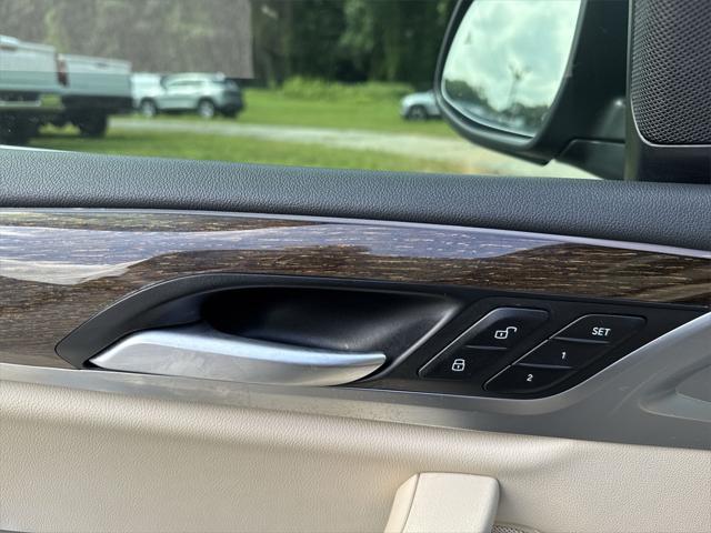 used 2023 BMW X3 car, priced at $32,152