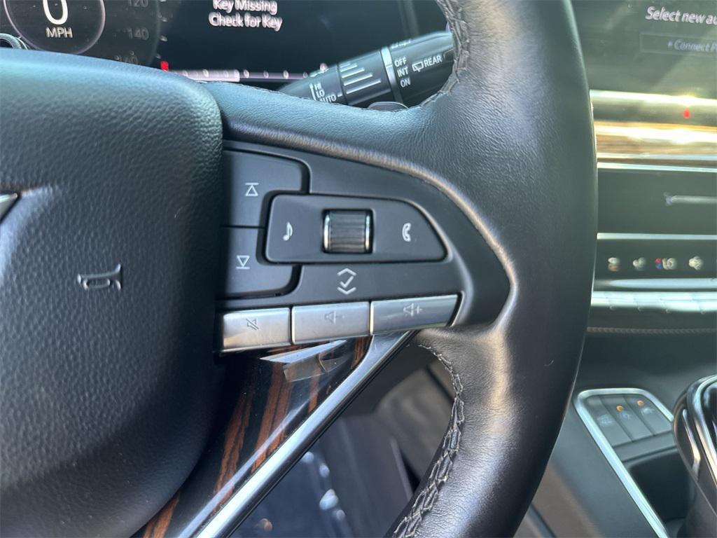 used 2023 Cadillac Escalade ESV car, priced at $61,963