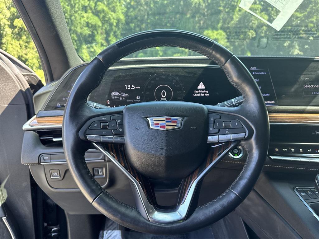 used 2023 Cadillac Escalade ESV car, priced at $61,963