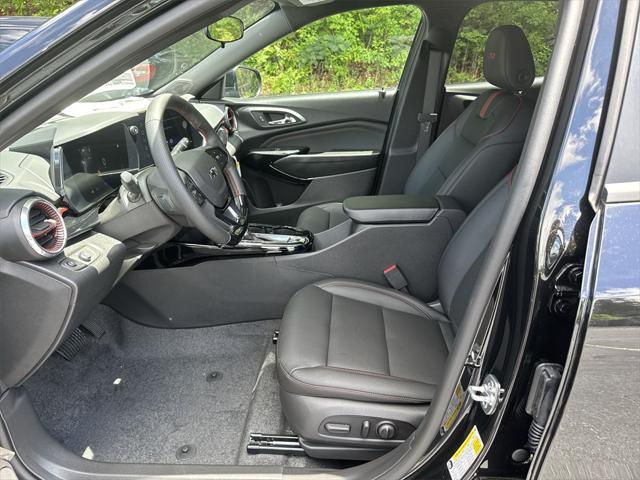new 2025 Chevrolet Trax car, priced at $25,636