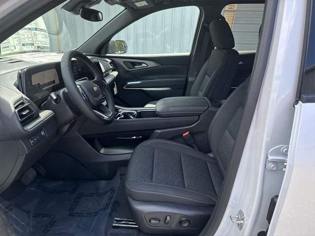 new 2025 Chevrolet Traverse car, priced at $43,540