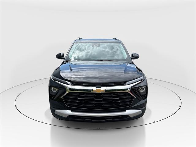 new 2025 Chevrolet TrailBlazer car, priced at $26,945
