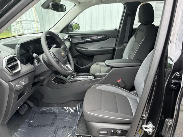 new 2025 Chevrolet TrailBlazer car, priced at $26,945