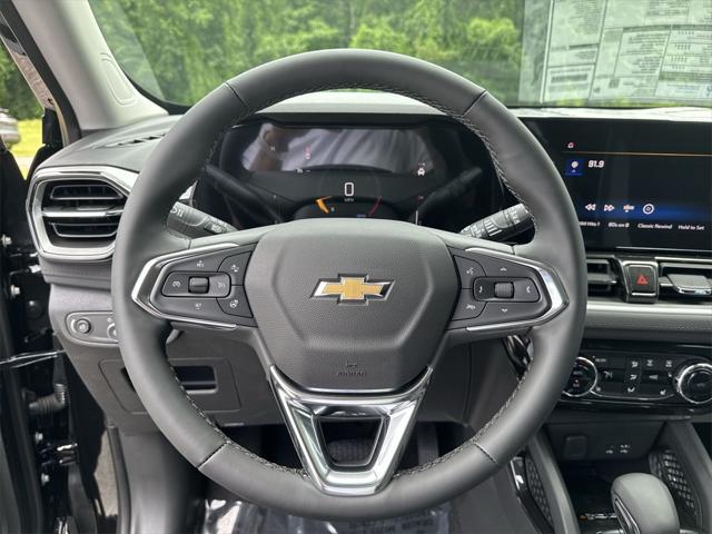new 2025 Chevrolet TrailBlazer car, priced at $26,945