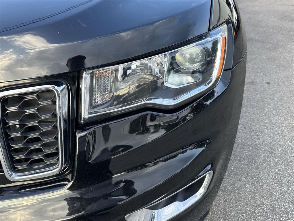 used 2021 Jeep Grand Cherokee car, priced at $22,555