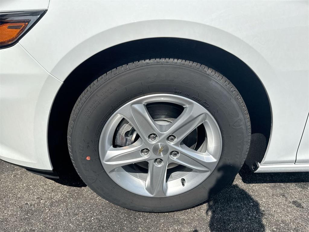 used 2024 Chevrolet Malibu car, priced at $25,795