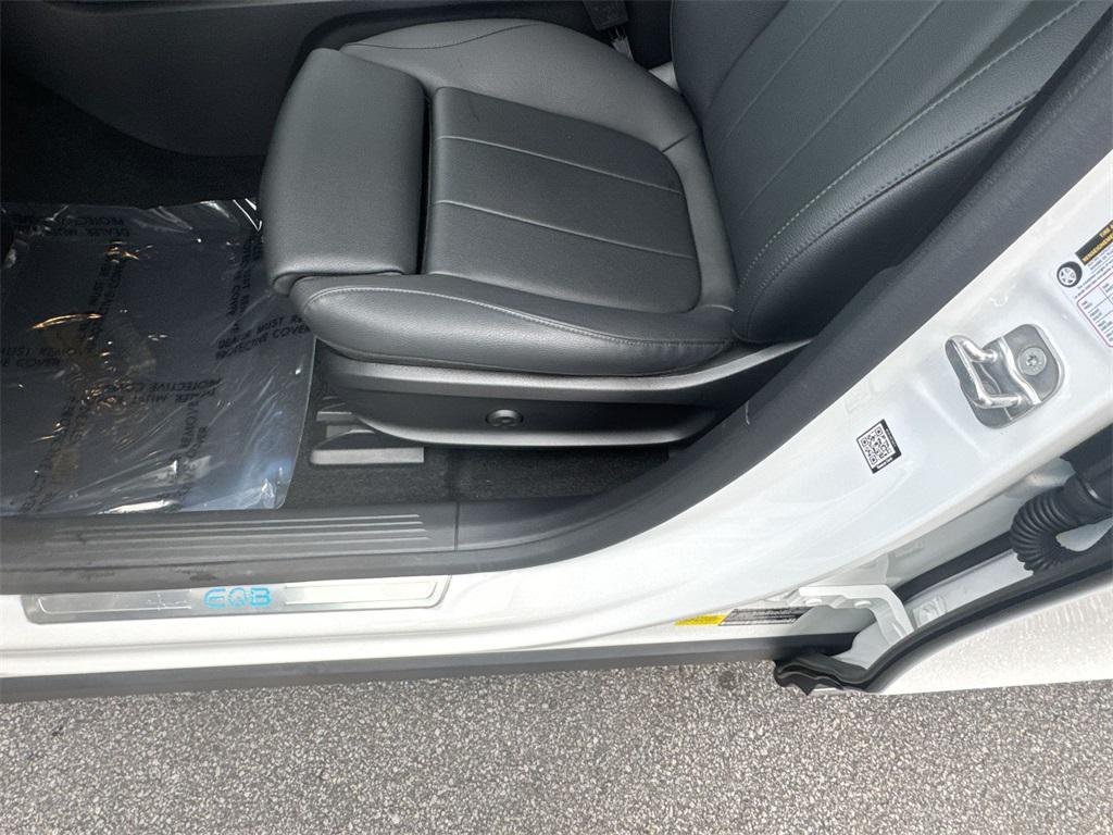 used 2024 Mercedes-Benz EQB 250 car, priced at $32,876