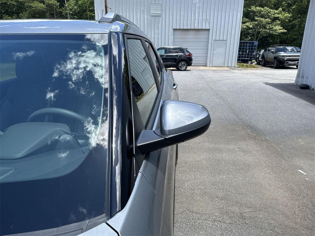 new 2026 Chevrolet TrailBlazer car, priced at $25,856