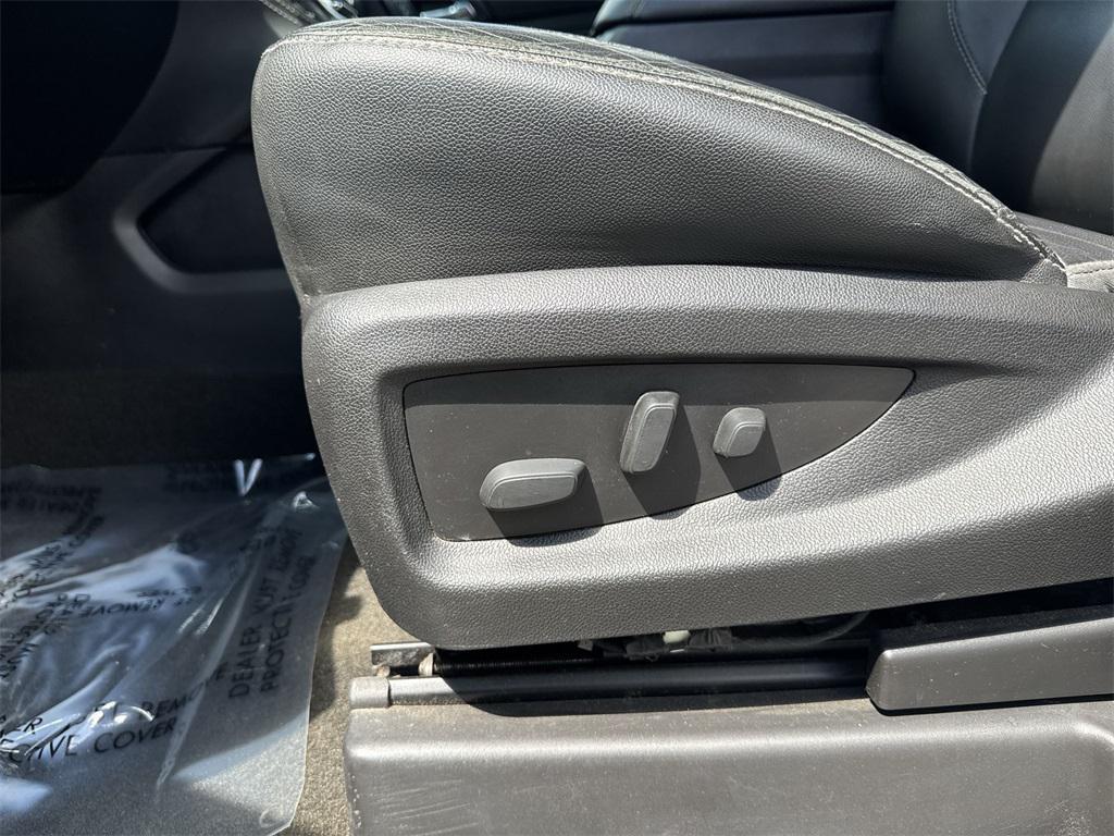 used 2018 Chevrolet Tahoe car, priced at $21,891