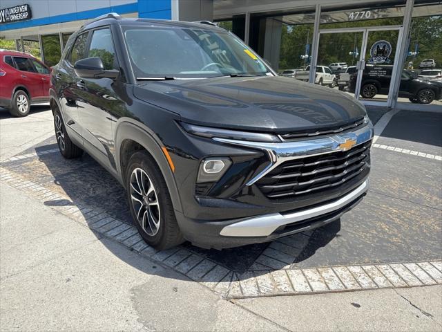used 2024 Chevrolet TrailBlazer car, priced at $25,990