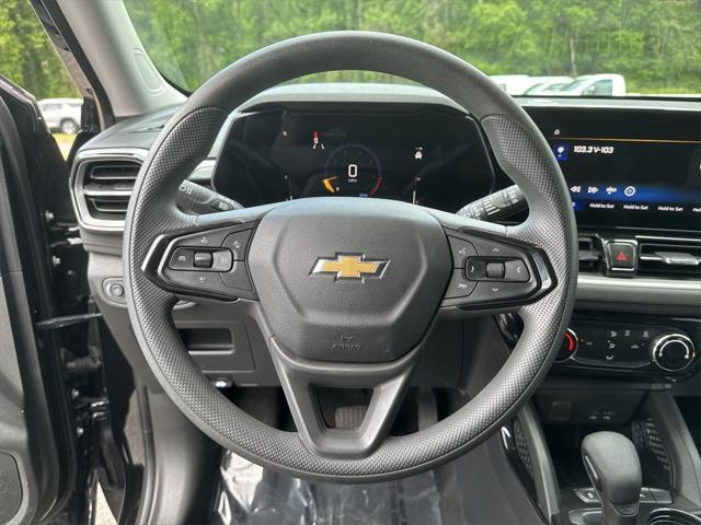 used 2024 Chevrolet TrailBlazer car, priced at $23,402