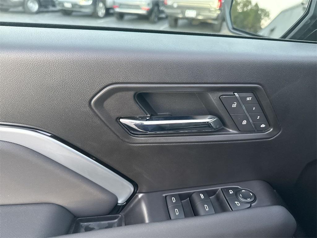 new 2025 Chevrolet Colorado car, priced at $44,347