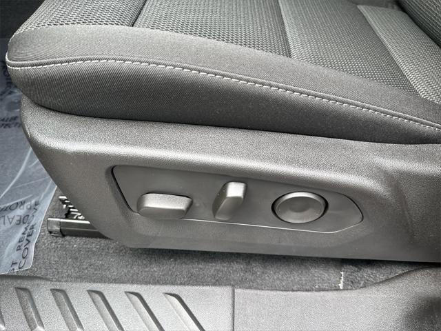 new 2025 Chevrolet Colorado car, priced at $36,567