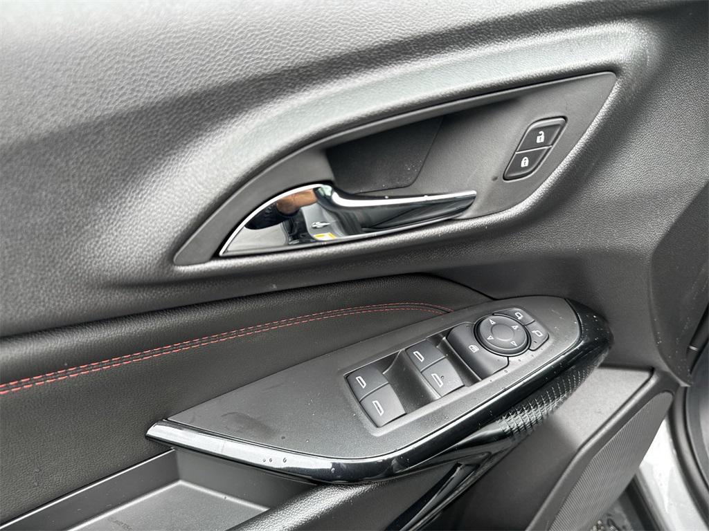 new 2025 Chevrolet Trax car, priced at $25,998