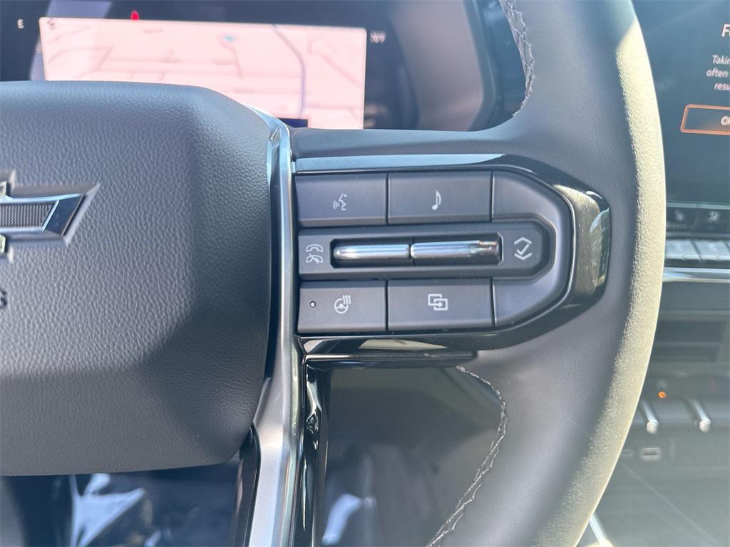 new 2025 Chevrolet Colorado car, priced at $45,228