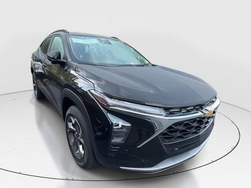 new 2025 Chevrolet Trax car, priced at $23,999
