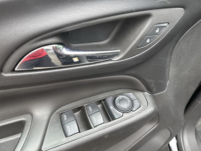 used 2024 Chevrolet Equinox car, priced at $23,992