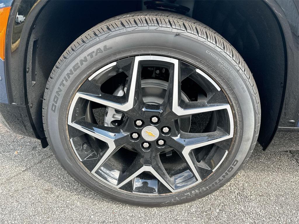 new 2026 Chevrolet Traverse car, priced at $57,145