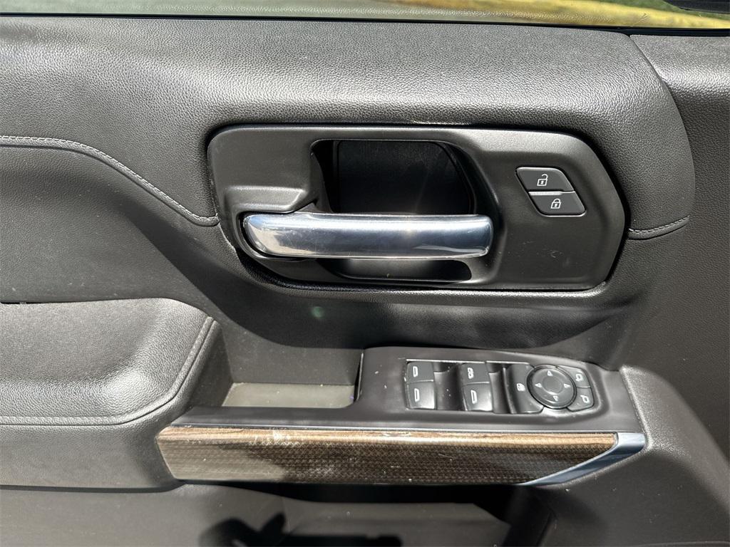 used 2021 Chevrolet Silverado 1500 car, priced at $26,875
