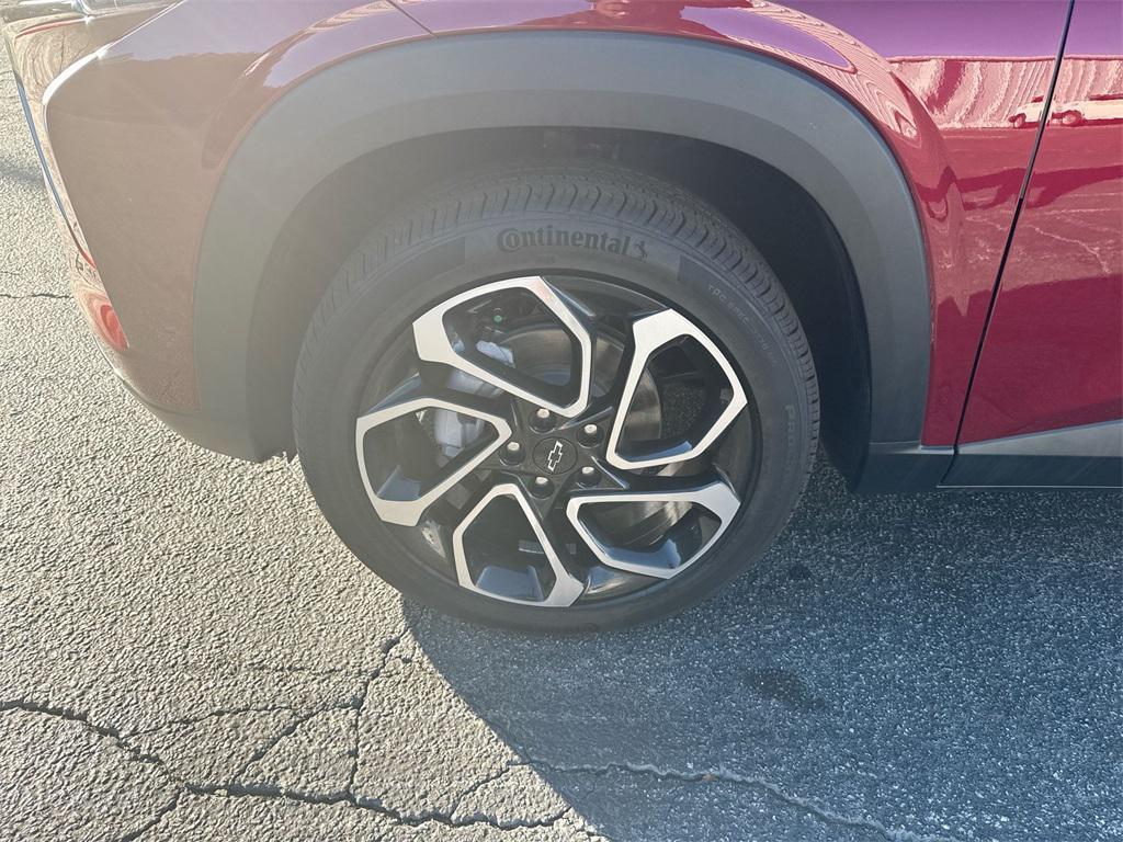 new 2025 Chevrolet Trax car, priced at $27,635