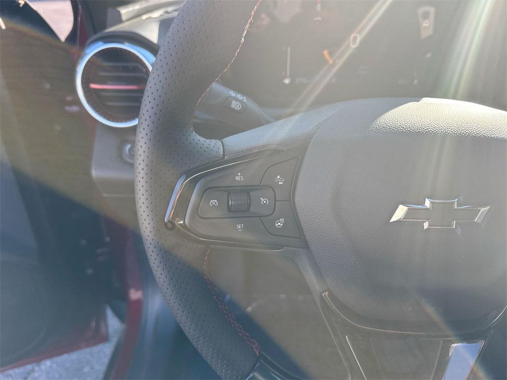 new 2025 Chevrolet Trax car, priced at $27,635