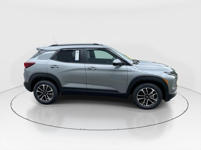 new 2025 Chevrolet TrailBlazer car, priced at $26,485