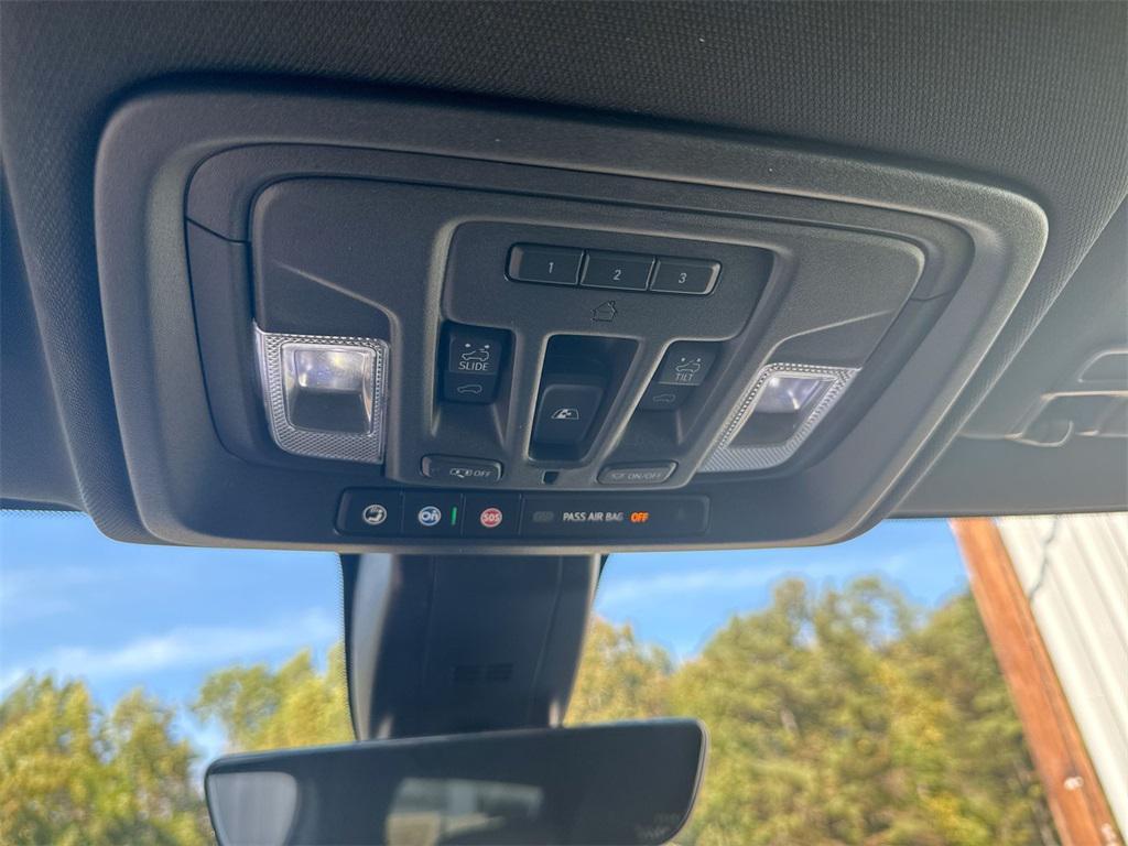 used 2021 Chevrolet Silverado 1500 car, priced at $32,847