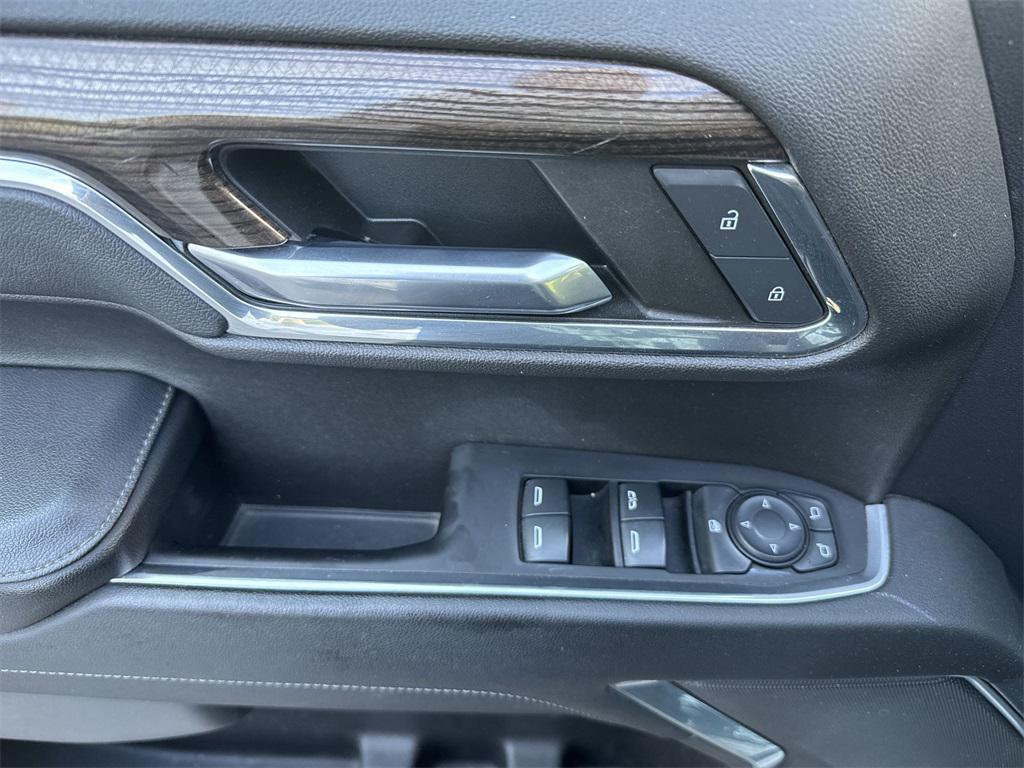used 2023 Chevrolet Silverado 1500 car, priced at $30,595