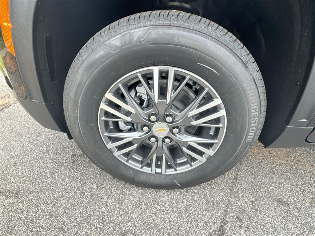 new 2026 Chevrolet Traverse car, priced at $42,695