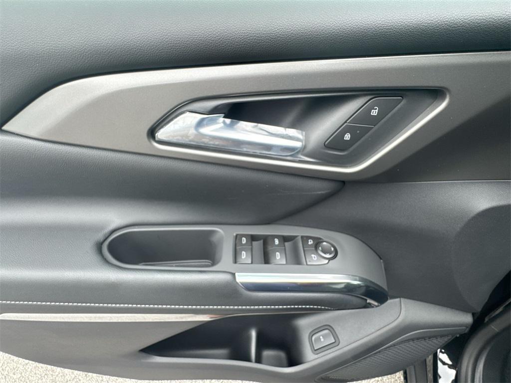 new 2026 Chevrolet Traverse car, priced at $42,695