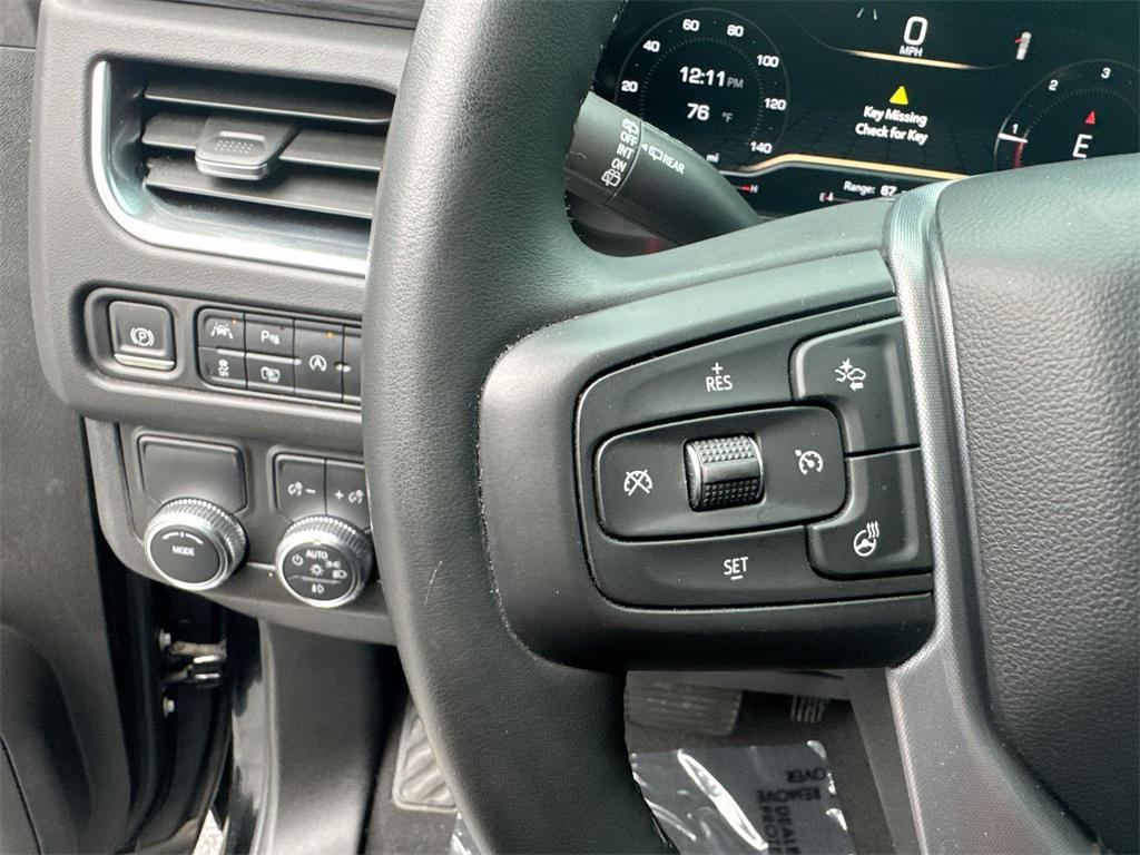 used 2023 GMC Yukon XL car, priced at $53,344