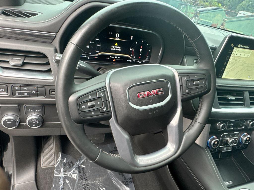 used 2023 GMC Yukon XL car, priced at $53,344