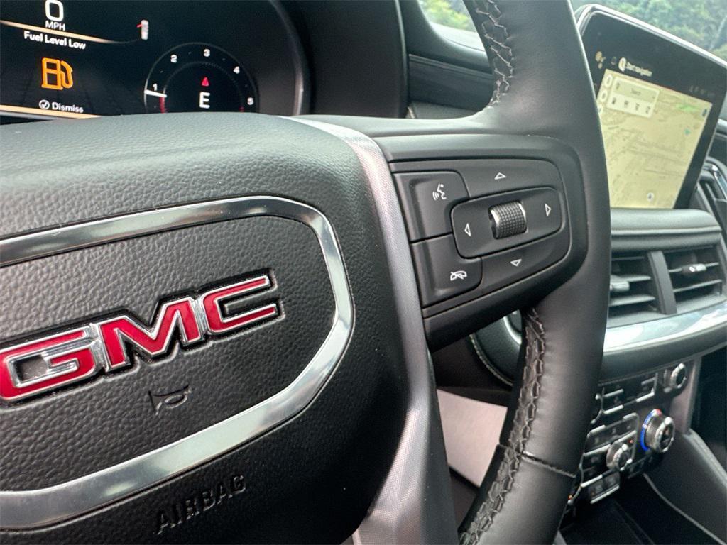 used 2023 GMC Yukon XL car, priced at $53,344