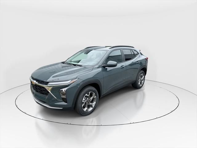 new 2025 Chevrolet Trax car, priced at $24,348