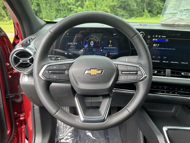 new 2026 Chevrolet Equinox car, priced at $30,339