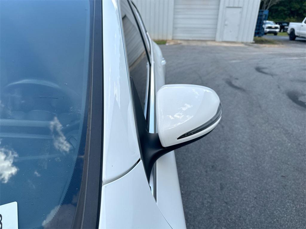 used 2021 Mercedes-Benz GLA 250 car, priced at $18,744