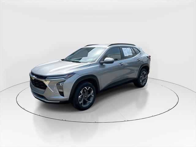 used 2024 Chevrolet Trax car, priced at $22,402