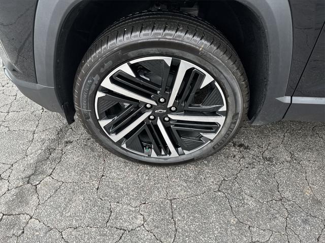new 2026 Chevrolet Equinox car, priced at $35,717