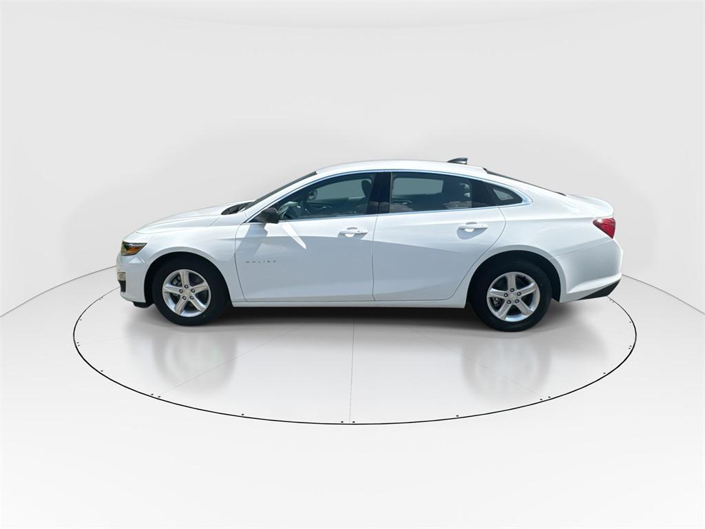 new 2024 Chevrolet Malibu car, priced at $25,795