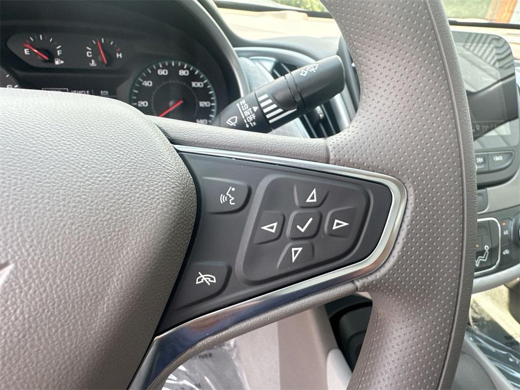 new 2024 Chevrolet Malibu car, priced at $25,795